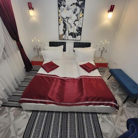 Отель Amaraz Center Сибиу Экстерьер фото